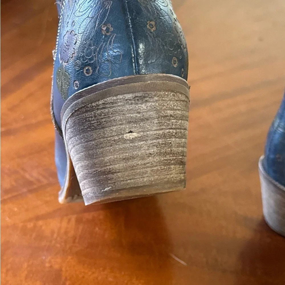 Spring Step Blue Floral Ankle Booties - Picture 8 of 8